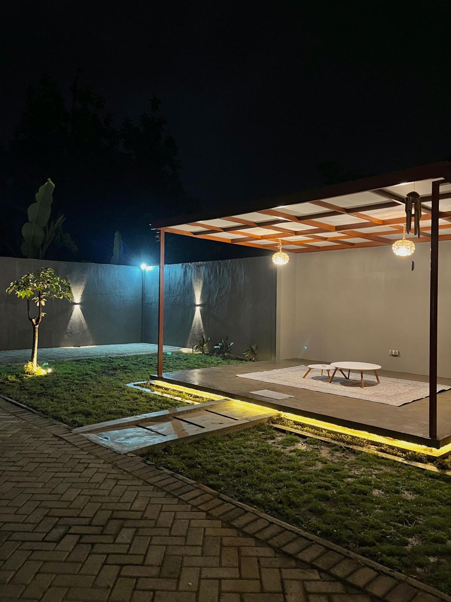 Joglo Homestay Banyuwangi Banyuwangi  Exterior photo