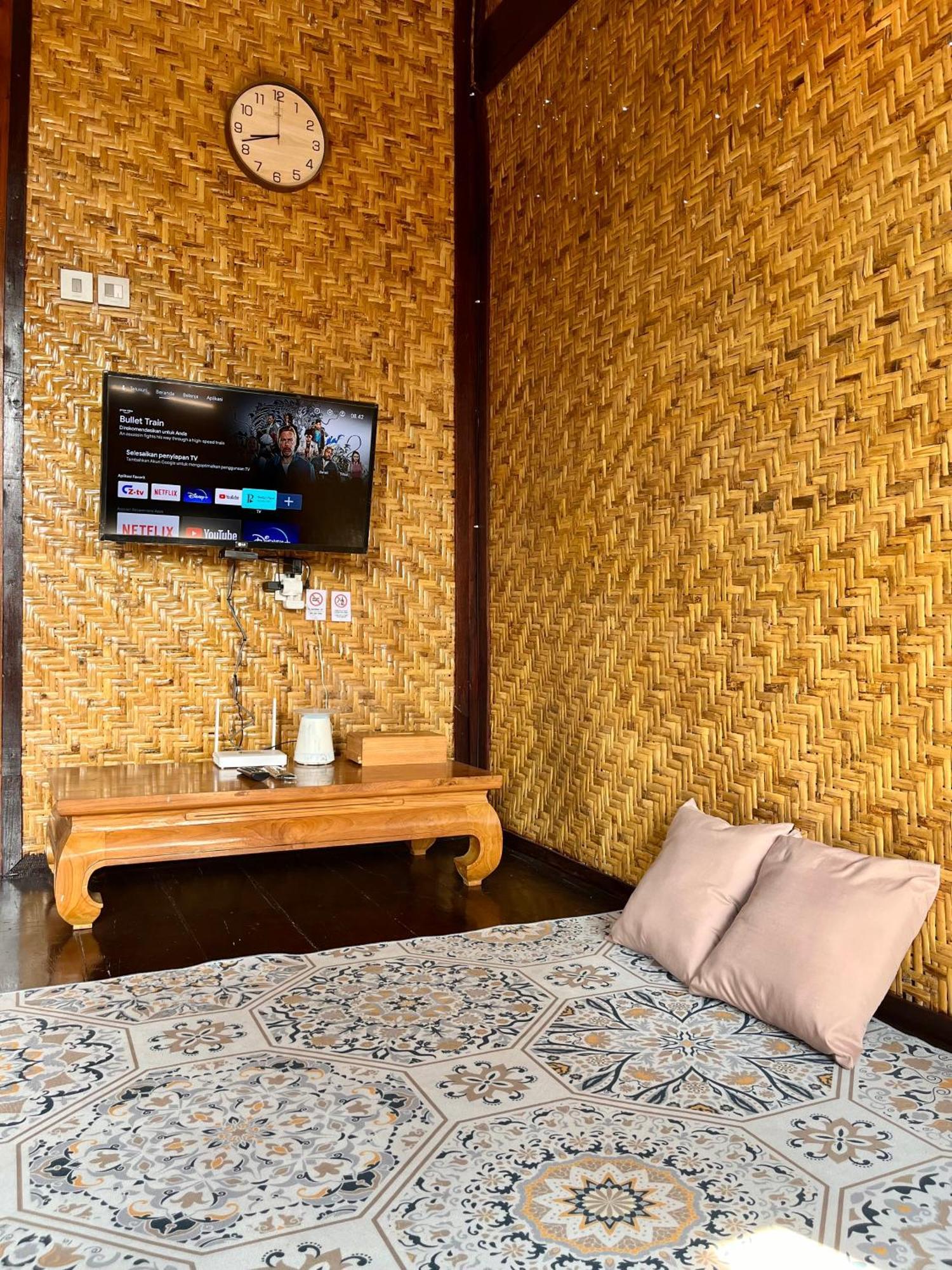 Joglo Homestay Banyuwangi Banyuwangi  Exterior photo